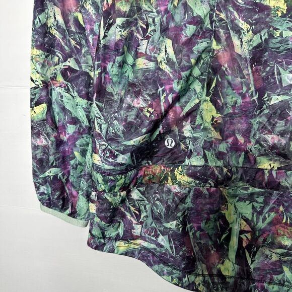 Lululemon Women's Miss Misty II Windbreaker Jacket zip up Iridescent rain 4 - Picture 3 of 6